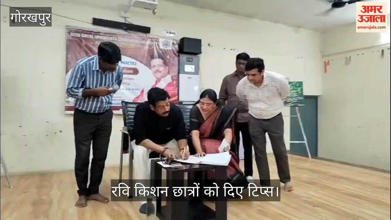 Ravi Kishan becomes 'Professor of Practice shares tips with students