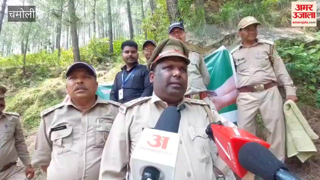 Tree plantation in Karnaprayag on Harela; message of environmental conservation conveyed