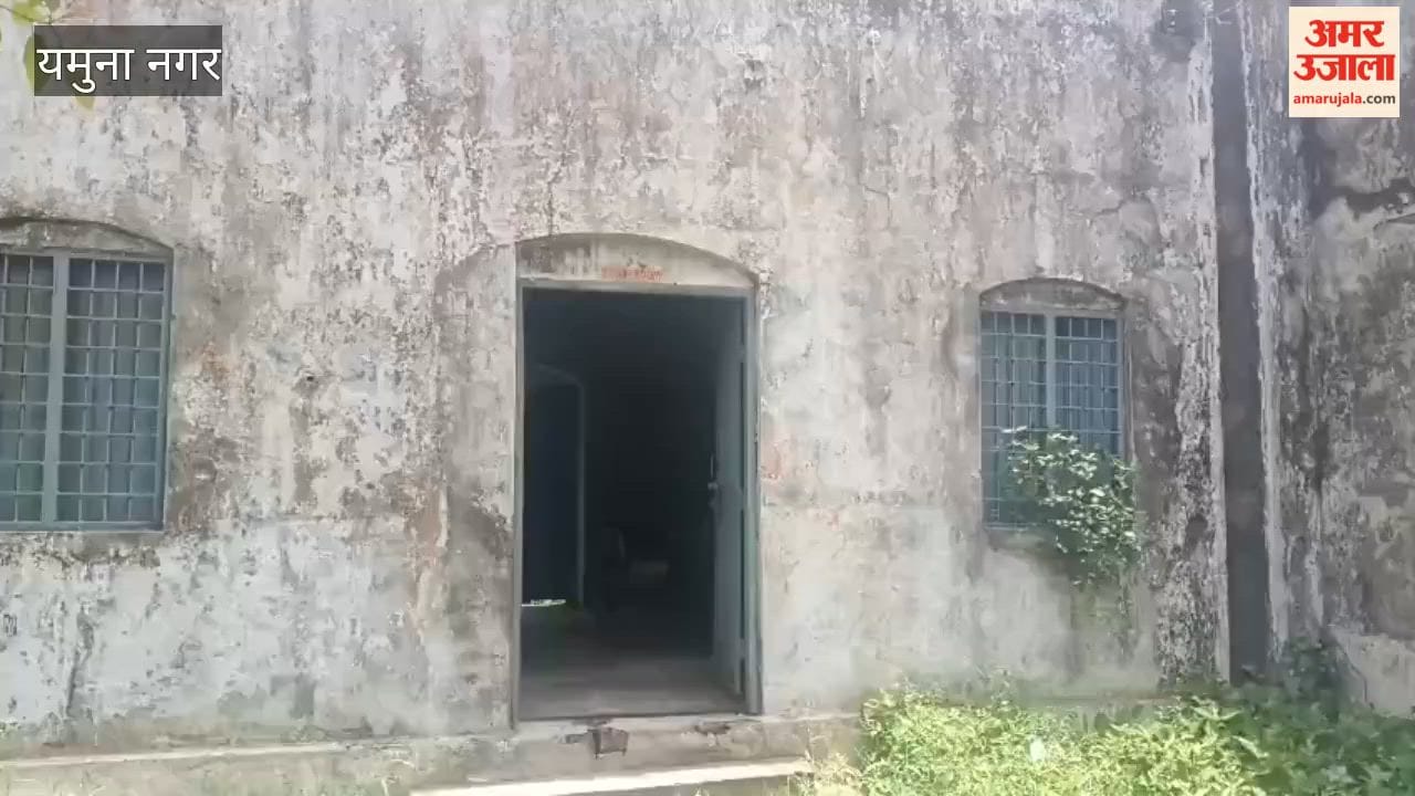 Class 10 student found hanging in dilapidated school building in Yamunanagar; had been missing since school hours ended.