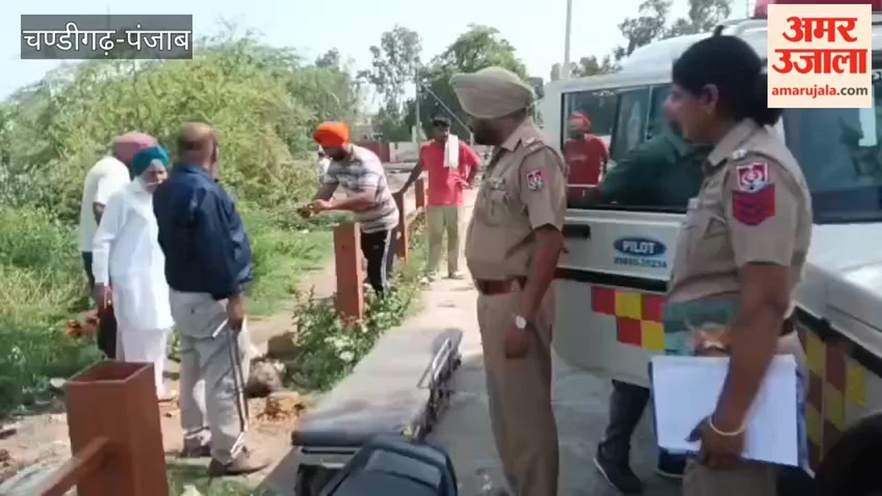 Body of 55-year-old man found in suspicious circumstances near Moga railway station.