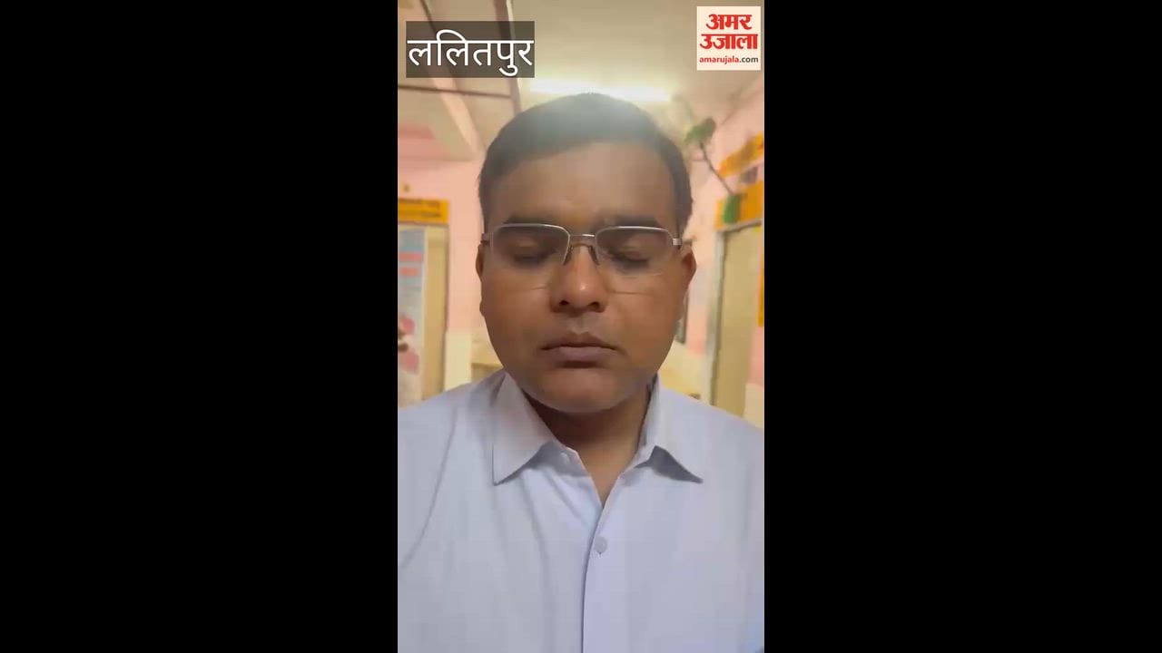 DM Satya Prakash providing information about the children who fell victim to food poisoning at Atal Residential School.
