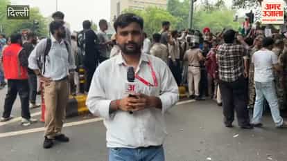 Tension rises at Jantar Mantar protesters attempt to cross barricades