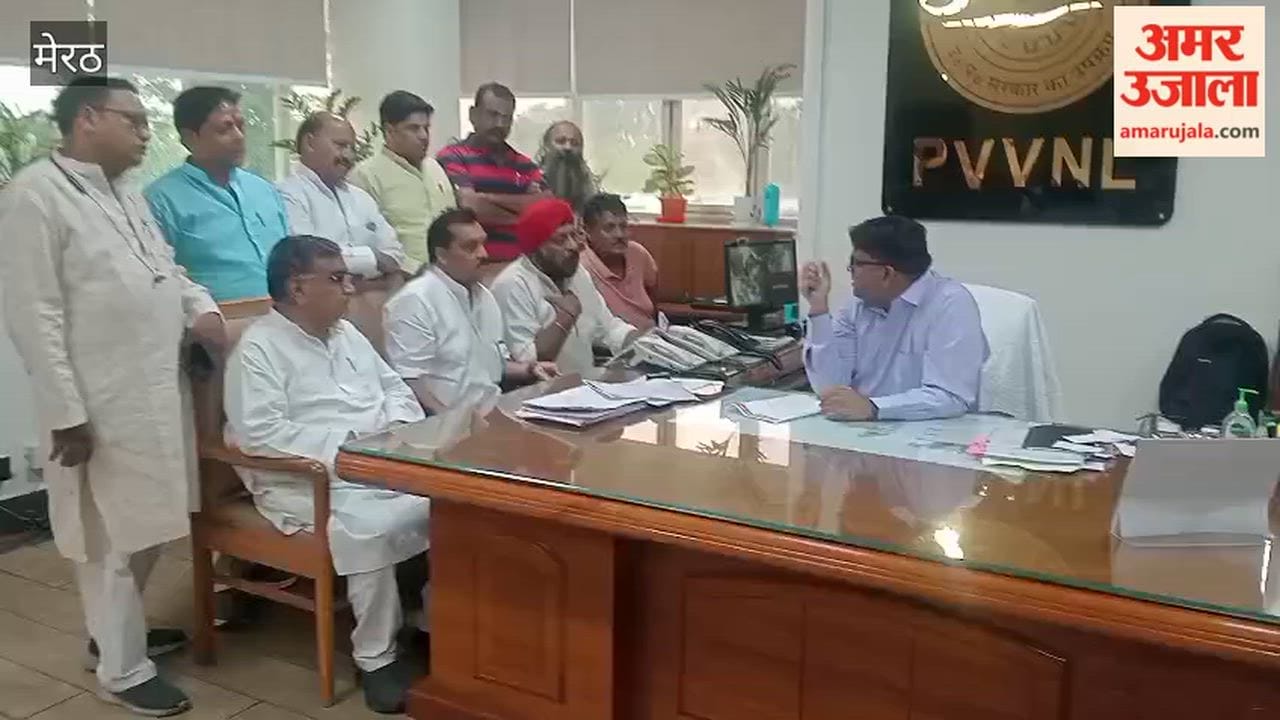 Meerut: Industries and businesses affected by power issues; traders meet Power MD.