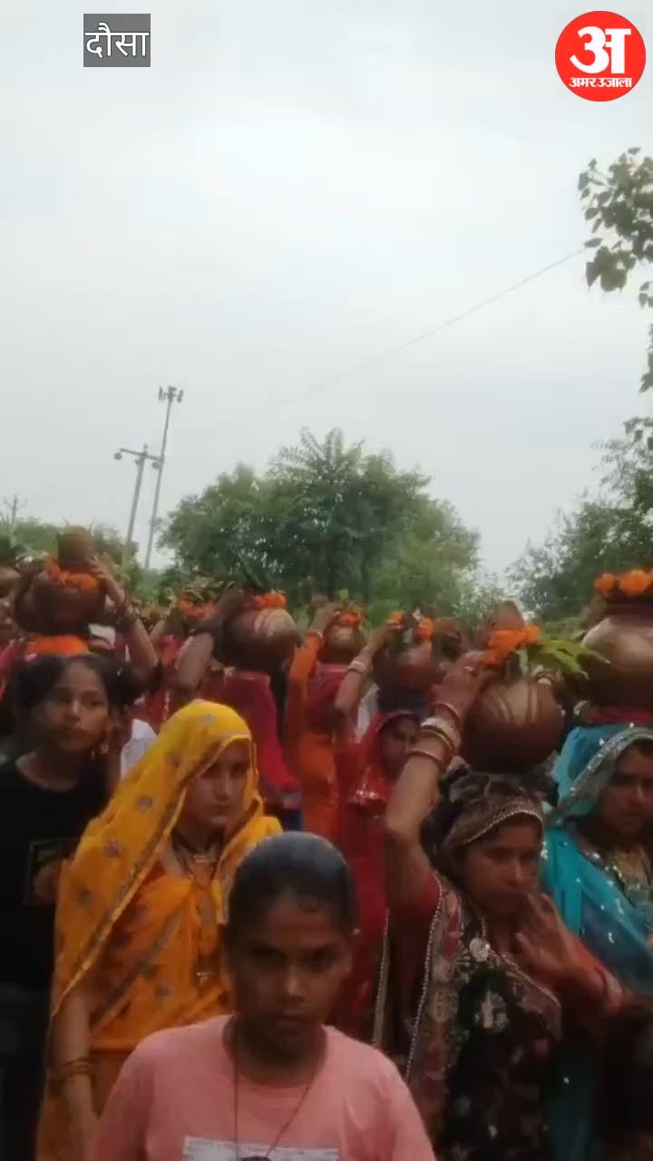 The enthusiasm of the devotees remained intact even in the torrential rain; Lord Jagannath's grand Rath Yatra