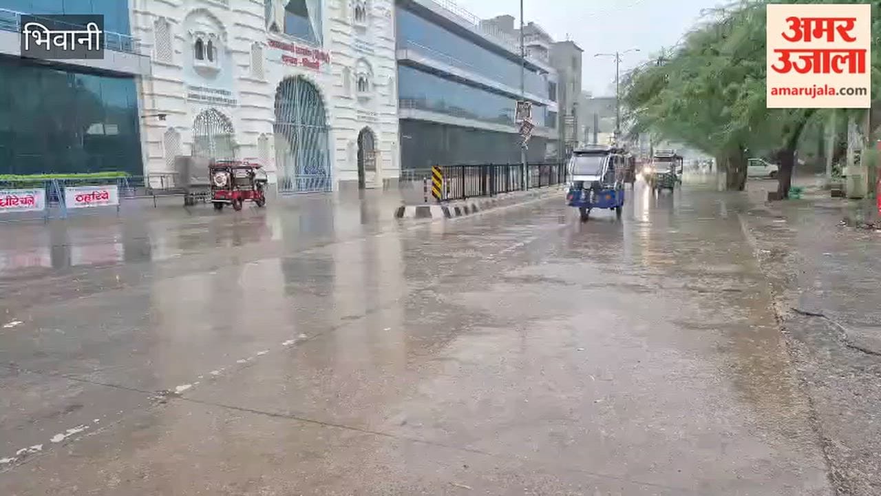 After a week of sultry weather, the city witnesses heavy rainfall; daily life disrupted.