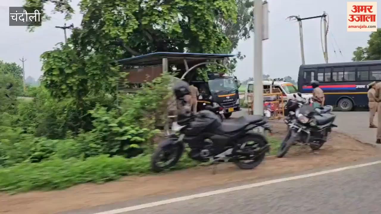 The Amda substation and the three-way junction remained turned into a police cantonment.