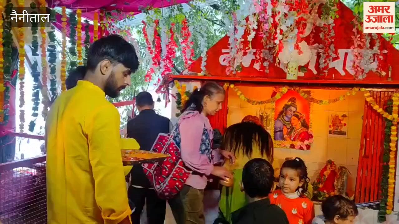 A special prayer ceremony and *Bhandara* (community feast) were held at the Shiva temple located on Mall Road.