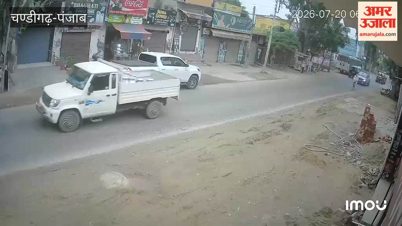 Cyclist dies in road accident at Garhshankar Nangal road