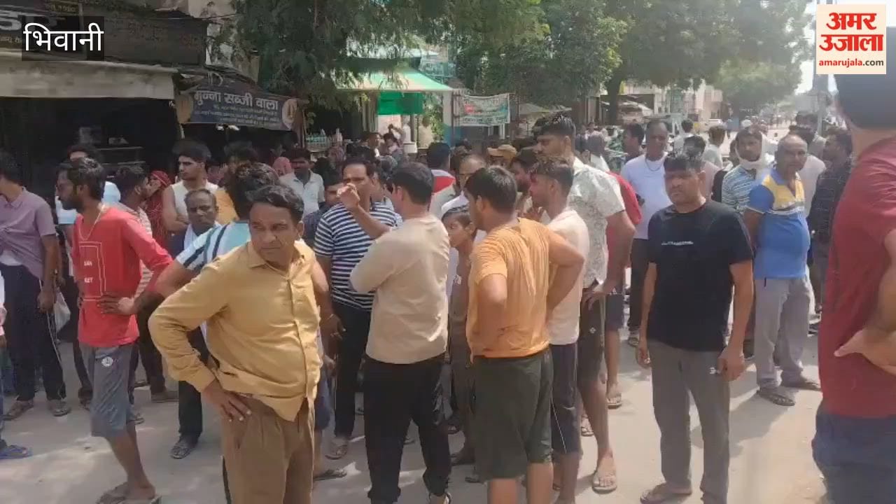 Residents blocked the National Highway at Hanuman Dhani Chowk in Bhiwani over electricity and water crisis