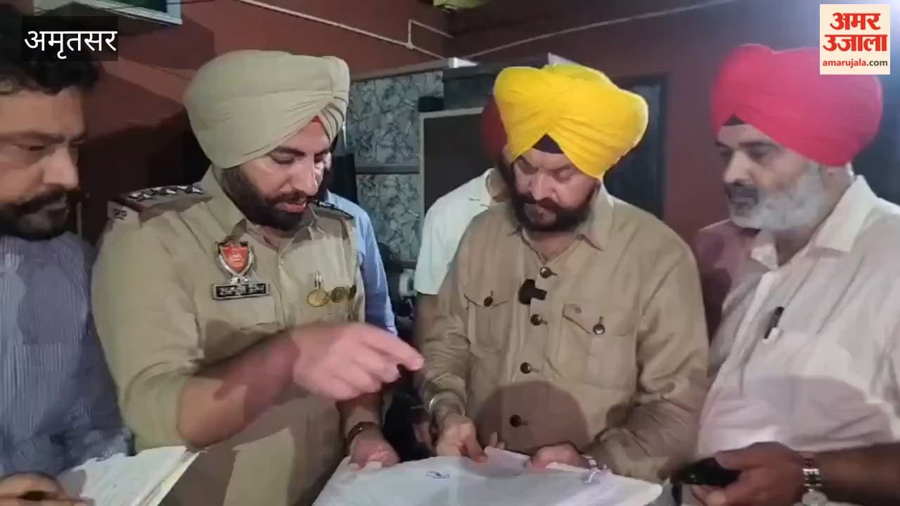 Human Rights Commission member conducts surprise inspection of Sultanwind police station