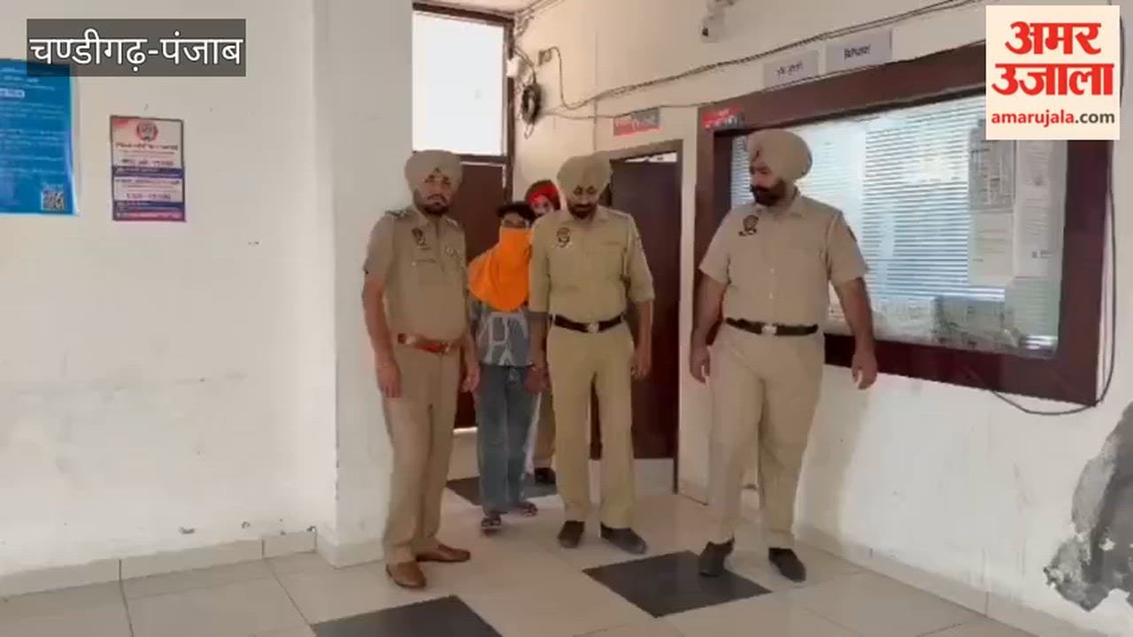 Accused arrested with 60 kg of poppy straw.