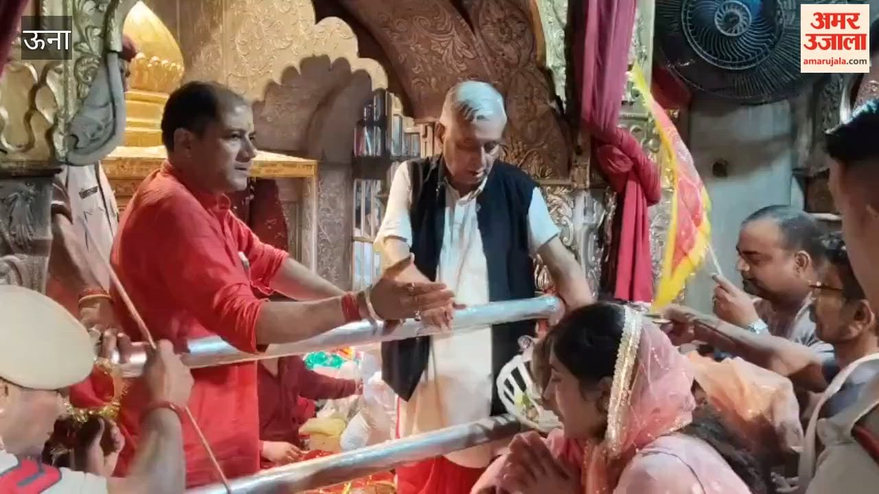 maa chintpurni temple crowd sunday devotees queue una himachal news
