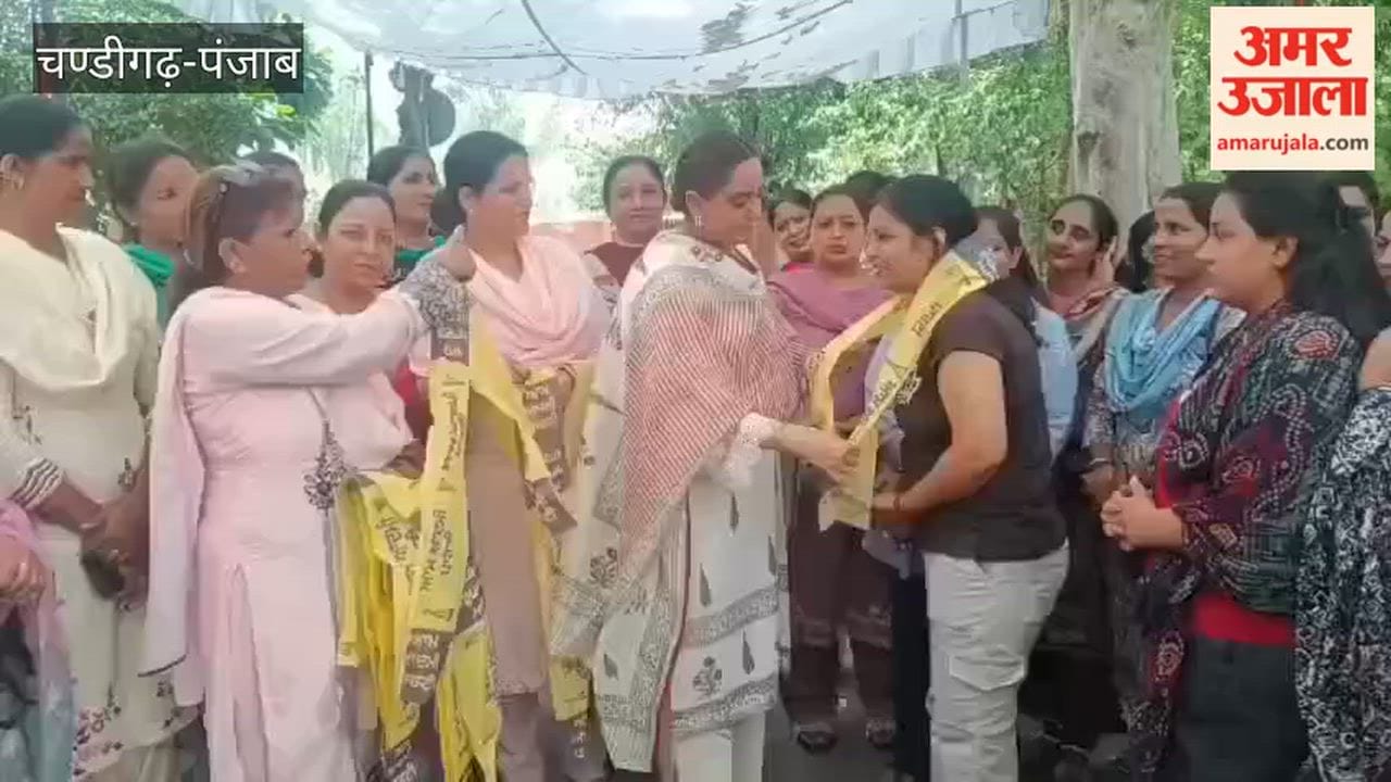 Over 130 women join Aam Aadmi Party in Moga.