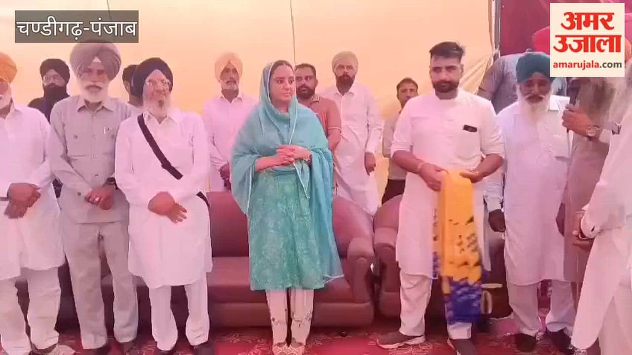 Several families from Dagru village in Moga have joined the Aam Aadmi Party.