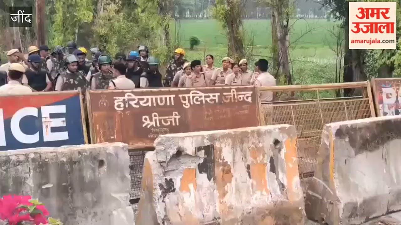 Khanauri-Data Singh Wala border sealed ahead of 'Delhi Chalo' march Barricading on Delhi-Sangrur National Highway; administration steps up surveillance