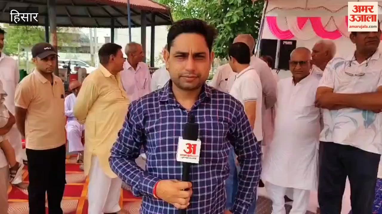 After Chanaut, a massive standoff over the water issue has now erupted in Hansi city; an indefinite sit-in protest has begun in Sector-5.
