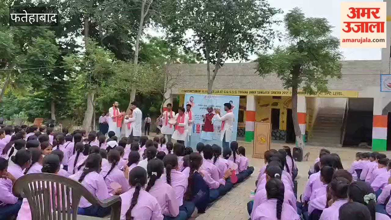 Street play on 'Stop Diarrhea' at the Government Girls' School in Tohana, Fatehabad.