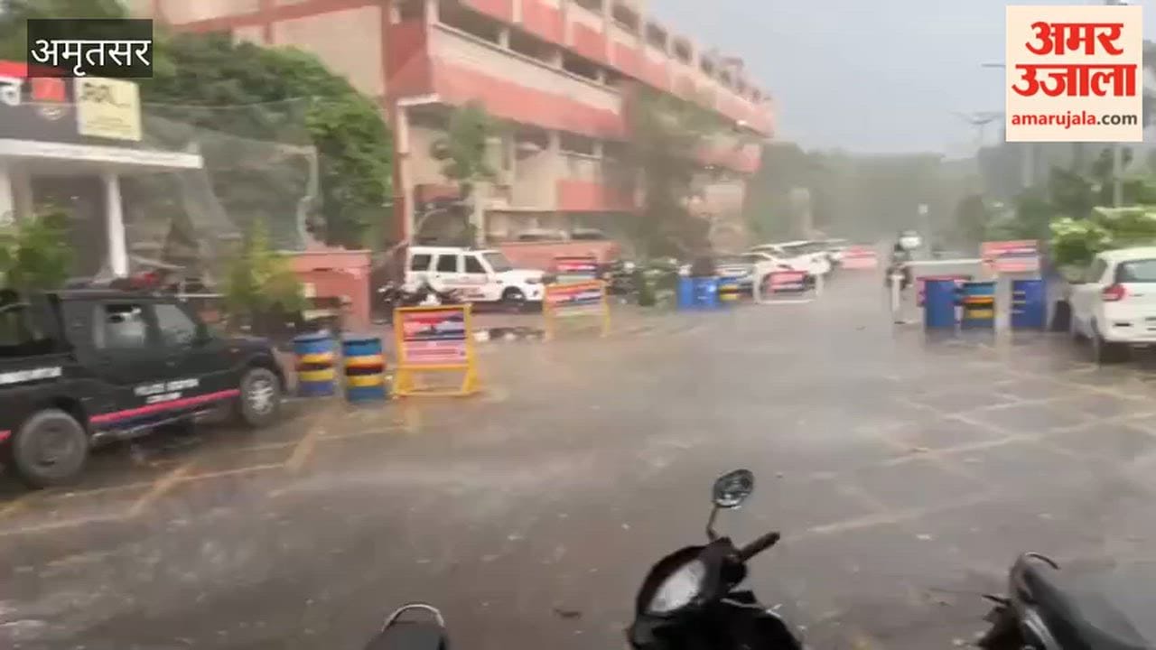 Heavy rain brings relief from heat in Amritsar, waterlogging in many areas