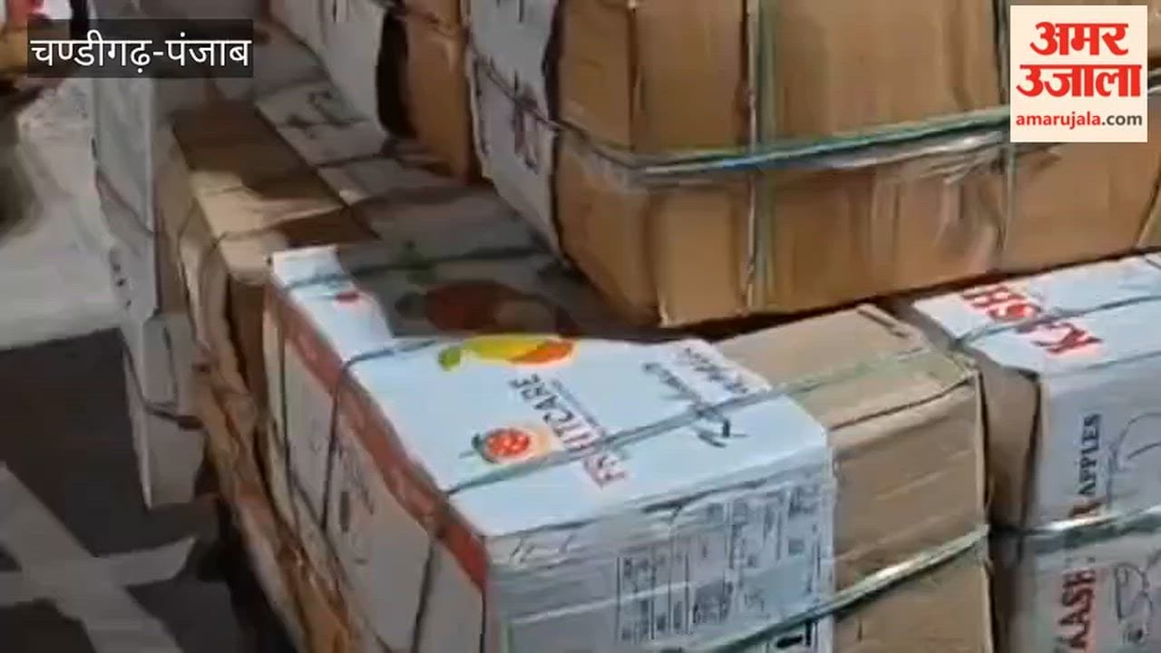 New achievement for Ferozepur Division: First-ever rail loading of apples from Amritsar and mangoes from Ludhiana.