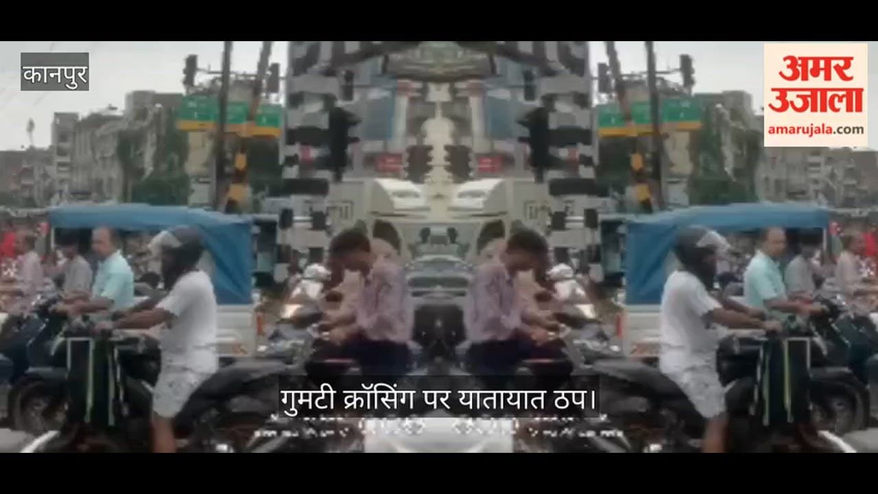 road caved in at Gumti Crossing in Kanpur deep pothole formed on road leading to long queues of vehicles