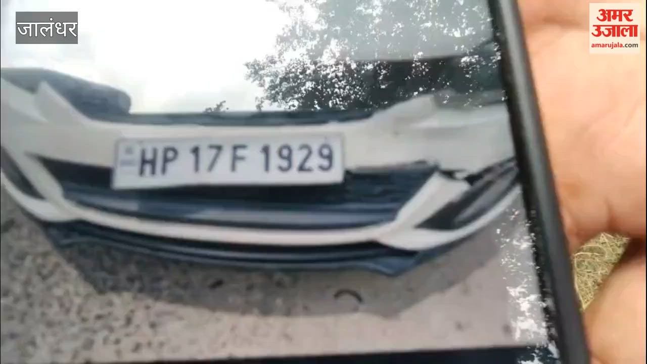 Major accident at Chaugiti flyover: Tipper truck loaded with gravel overturns due to alleged negligence of a car driver; commuters stranded in a traffic jam stretching for kilometers