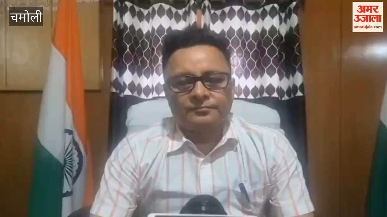 Chamoli:Kimana village faces threat from heavy rains; administration on alert due to debris flow