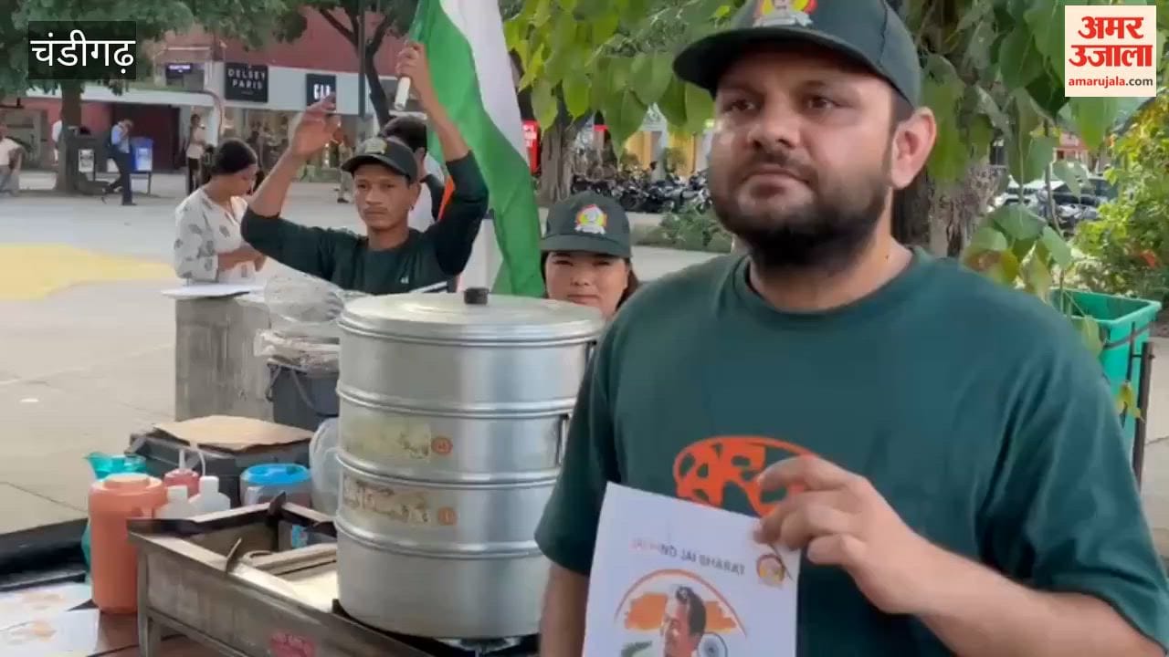 Momo Langar at a student protest in Chandigarh's Sector 17