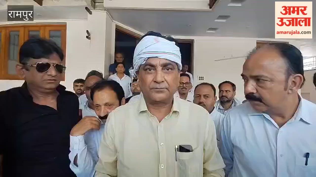 Lathi-charge on students in Delhi; Congress members attack the government