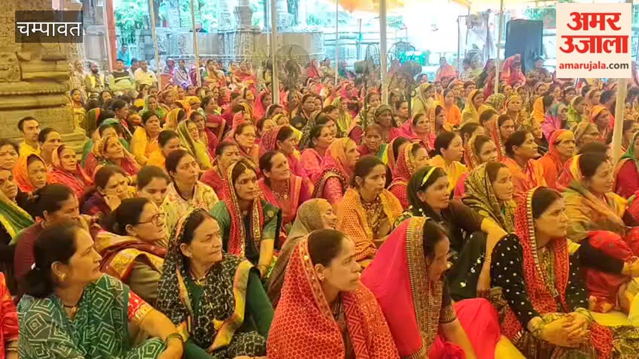 Recitation of the Shiva Mahapuran continues at the city's historic Baleshwar Temple.