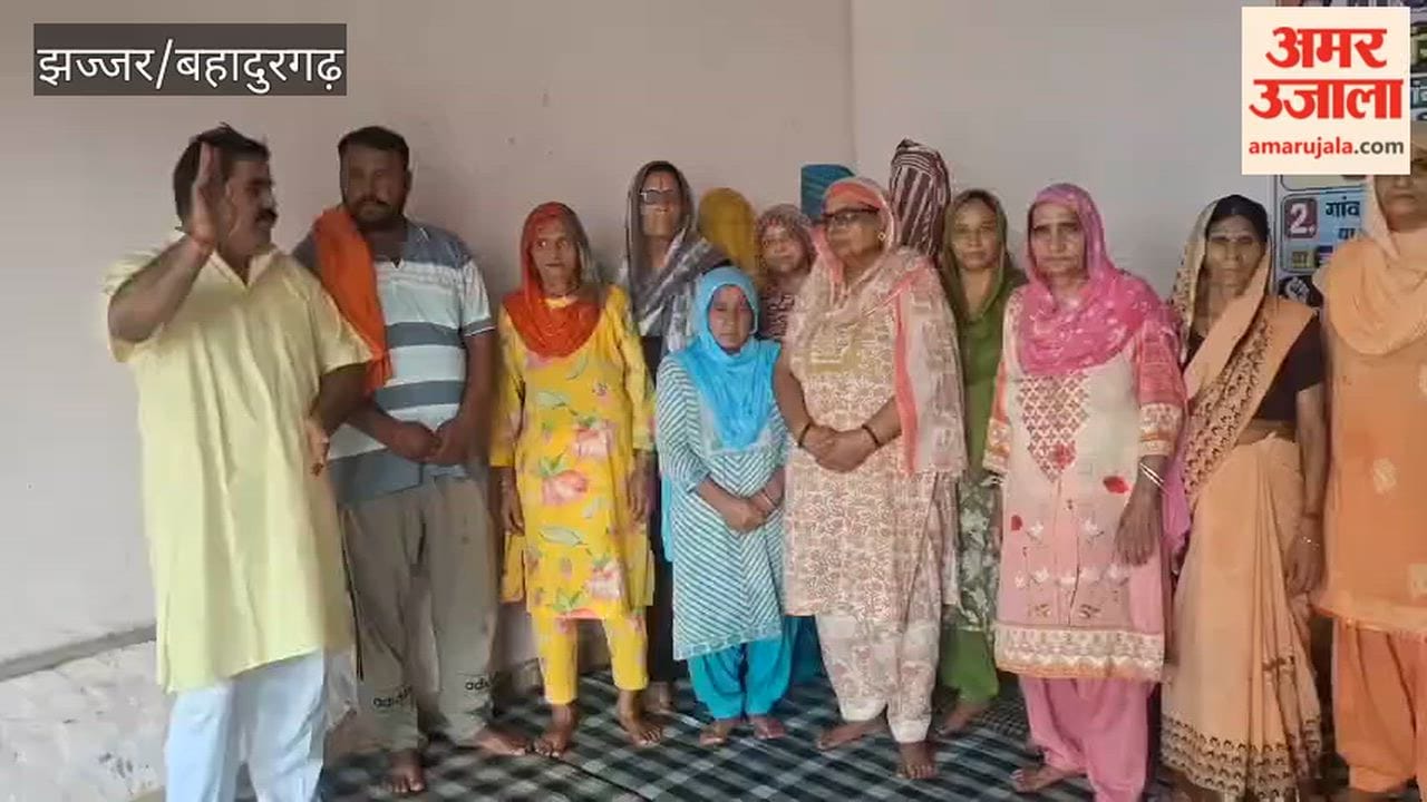 Hunger strike begins in Jahangirpur against power problem and raw phirni
