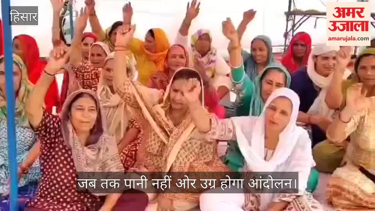 The indefinite sit-in protest in the posh Hansi Hooda Sector-5 area, sparked by a water shortage, has entered its second day.