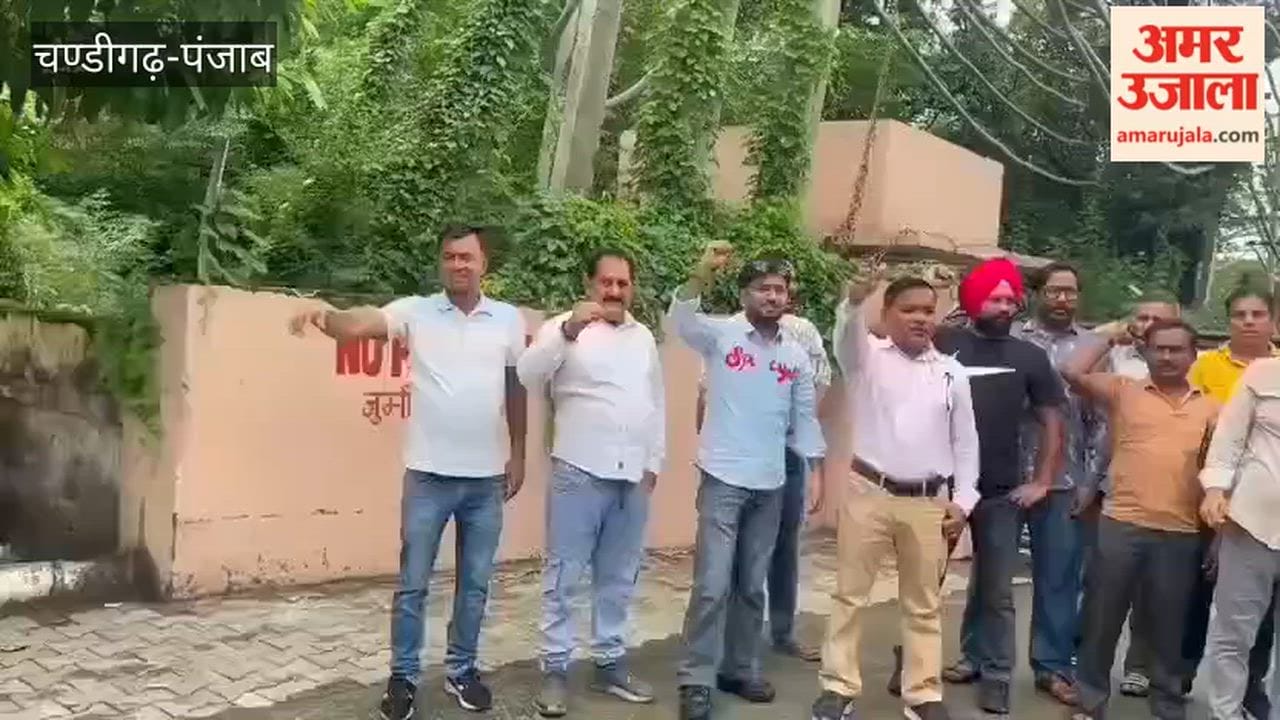 Powercom employees stand firm in support of their demands