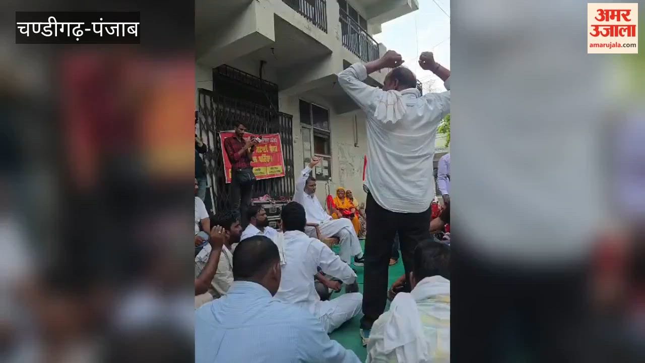 Sanitation workers' strike begins in Bathinda