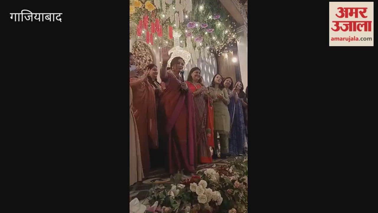 Ghaziabad Bollywood actress Divya Dutta visits the Teej fair