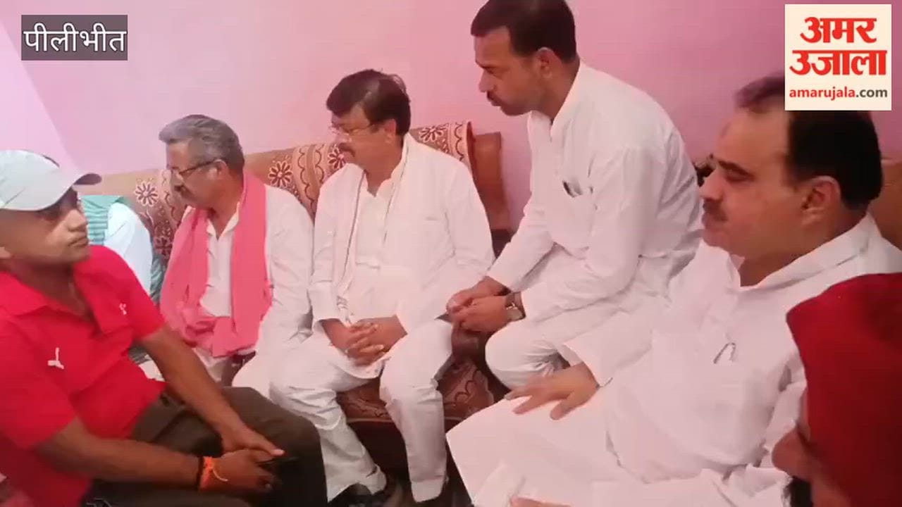 SP delegation meets victim's family in Pilibhit