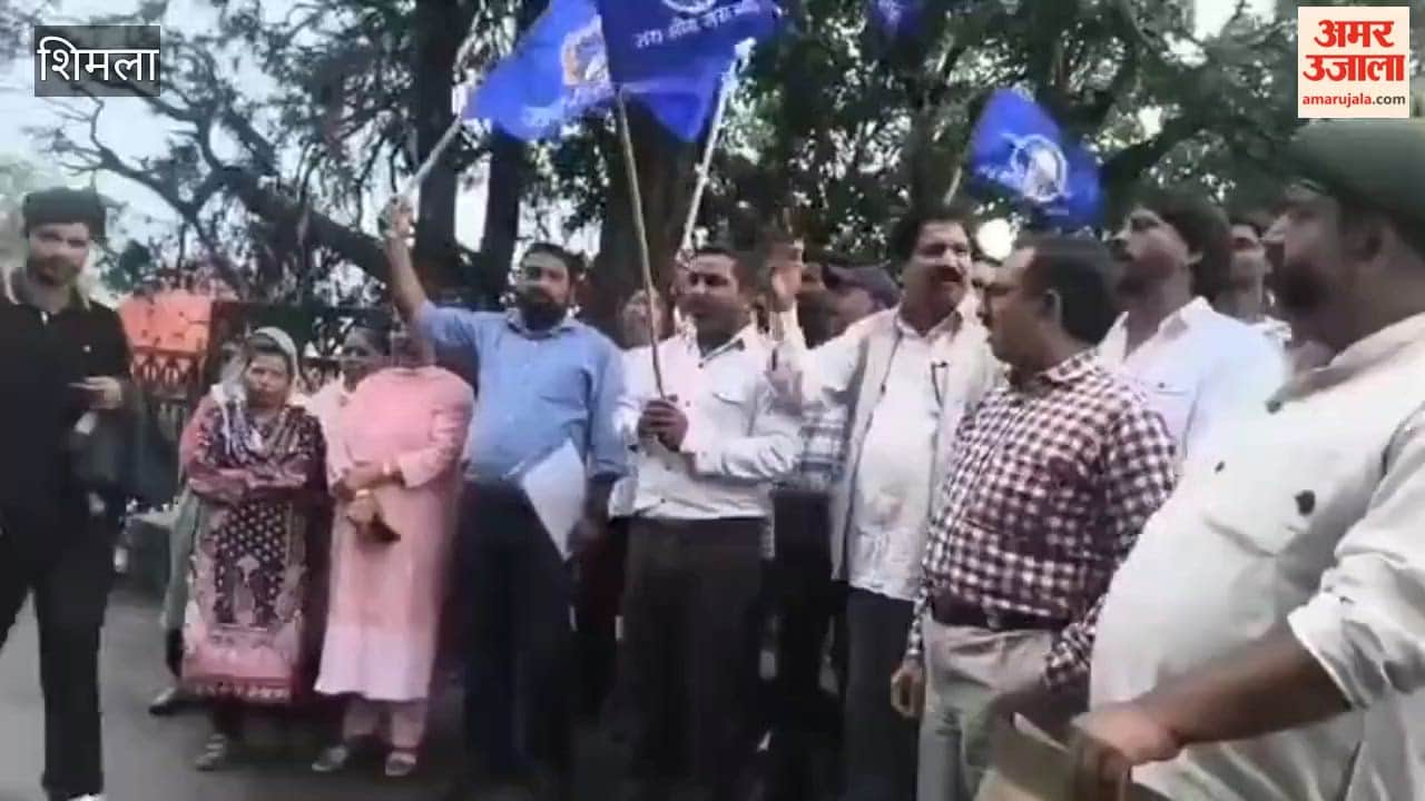 shimla protest against barnala lathicharge gadar front safai karamchari union