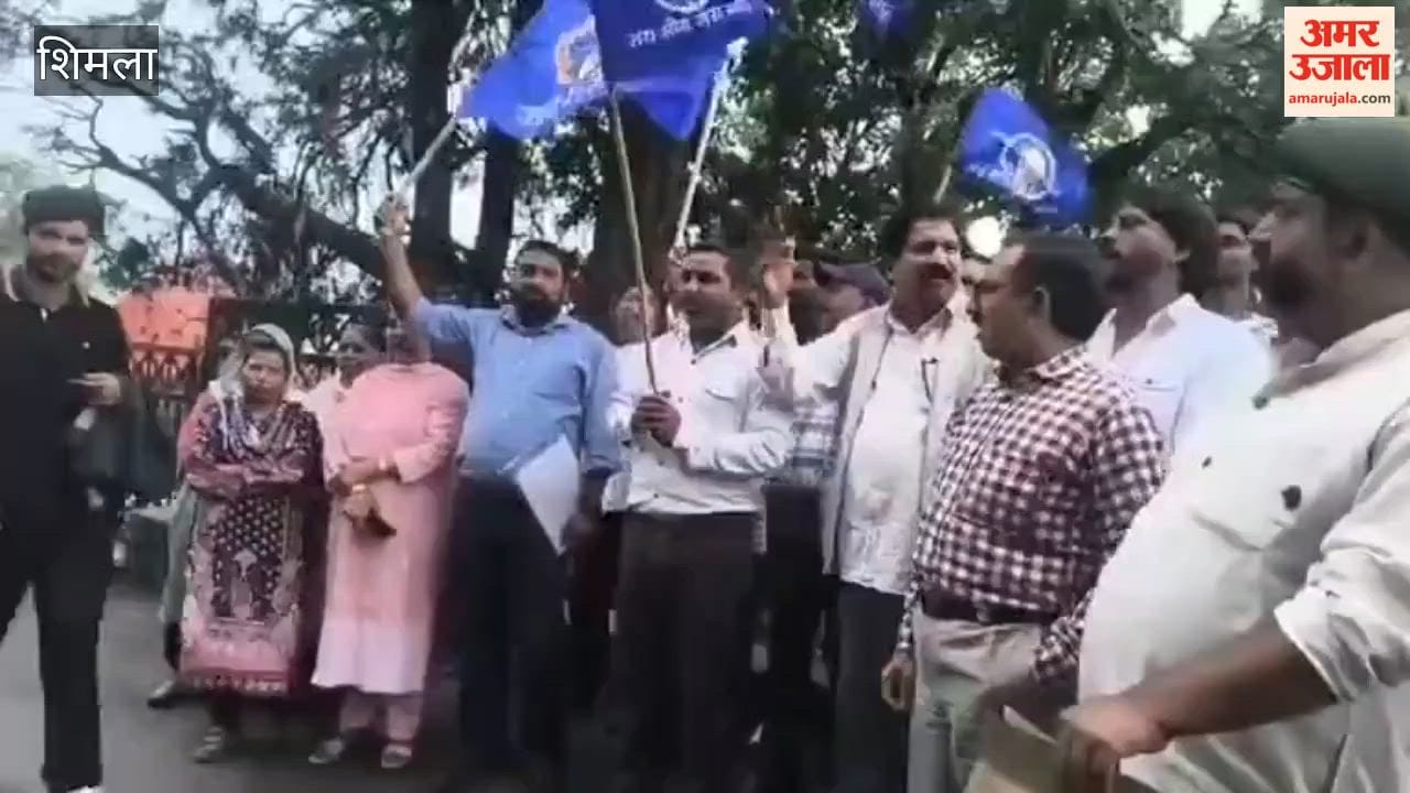 shimla protest against barnala lathicharge gadar front safai karamchari union