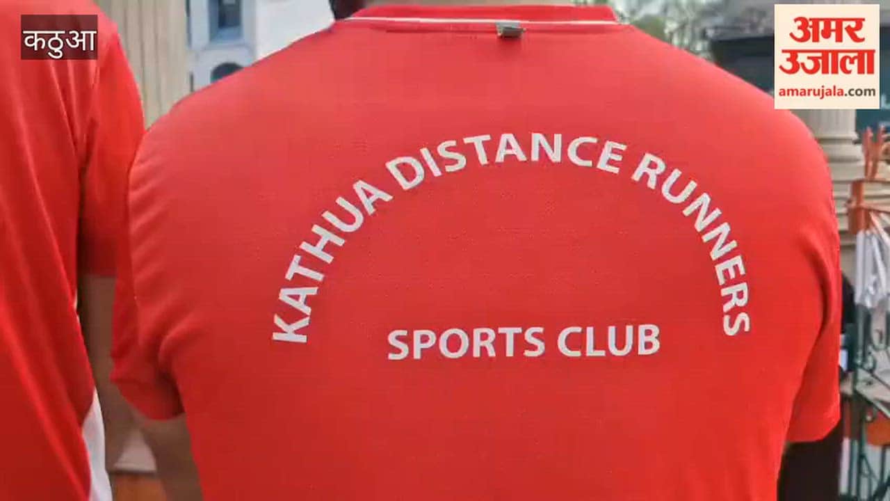 Saluting the heroes in Kathua; paying tribute to the martyrs with a 26-kilometer run.