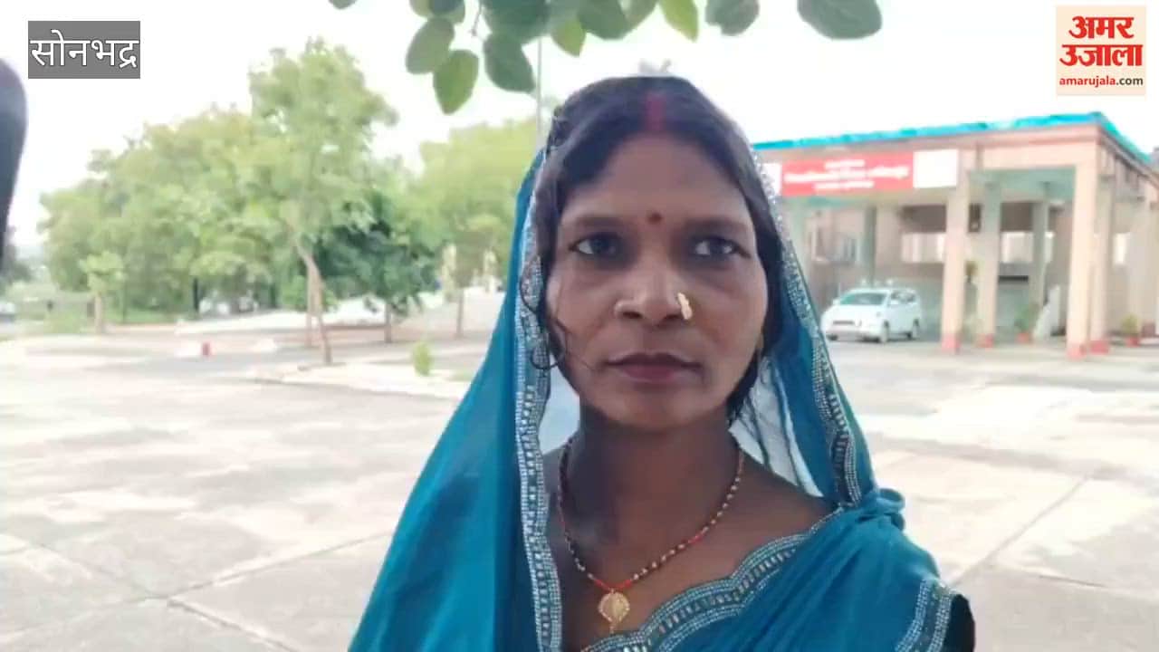 Female village head accuses husband, secretary, and computer operator of embezzlement