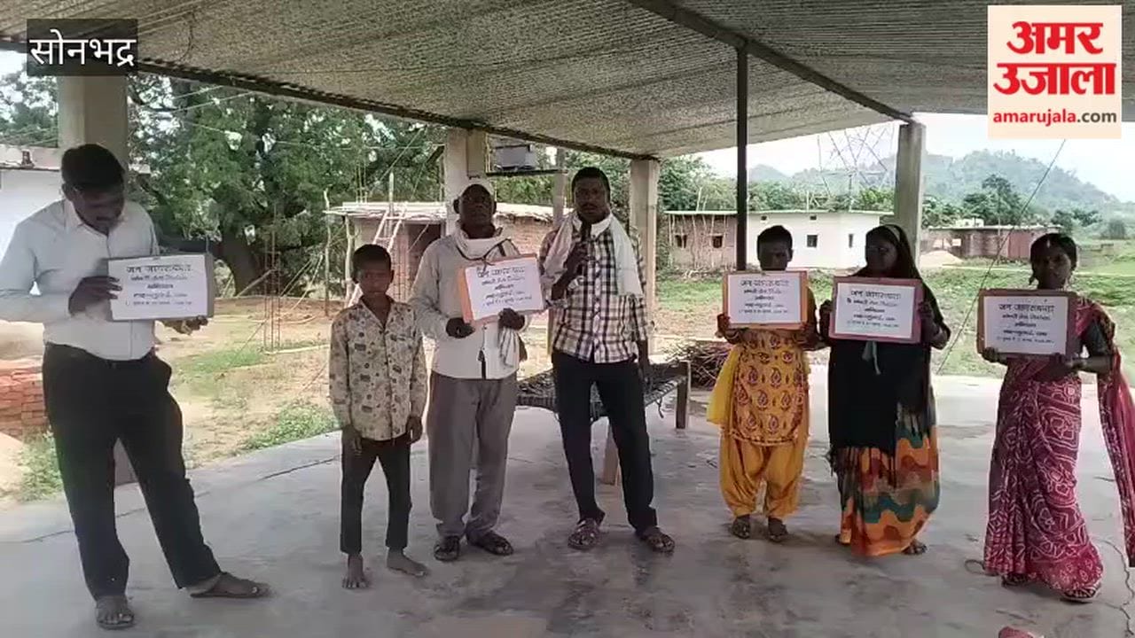 Communicable disease and Dastak campaigns intensified; special surveillance in high-risk villages