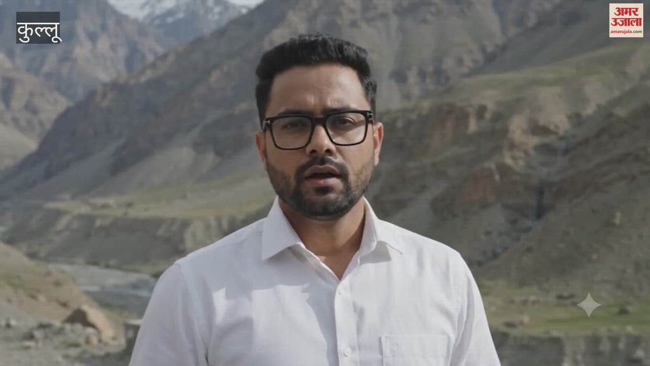 Boulder falls on moving vehicle in Lahaul, Himachal Pradesh; 13 people crushed to death