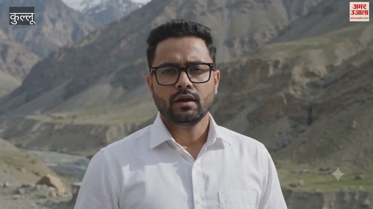 Boulder falls on moving vehicle in Lahaul, Himachal Pradesh; 13 people crushed to death