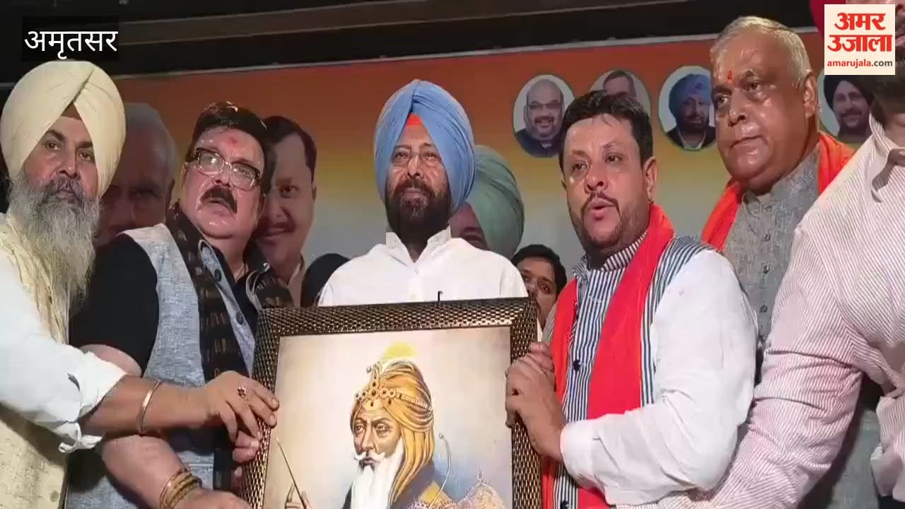 BJP Punjab President Kewal Singh Dhillon arrives in Amritsar