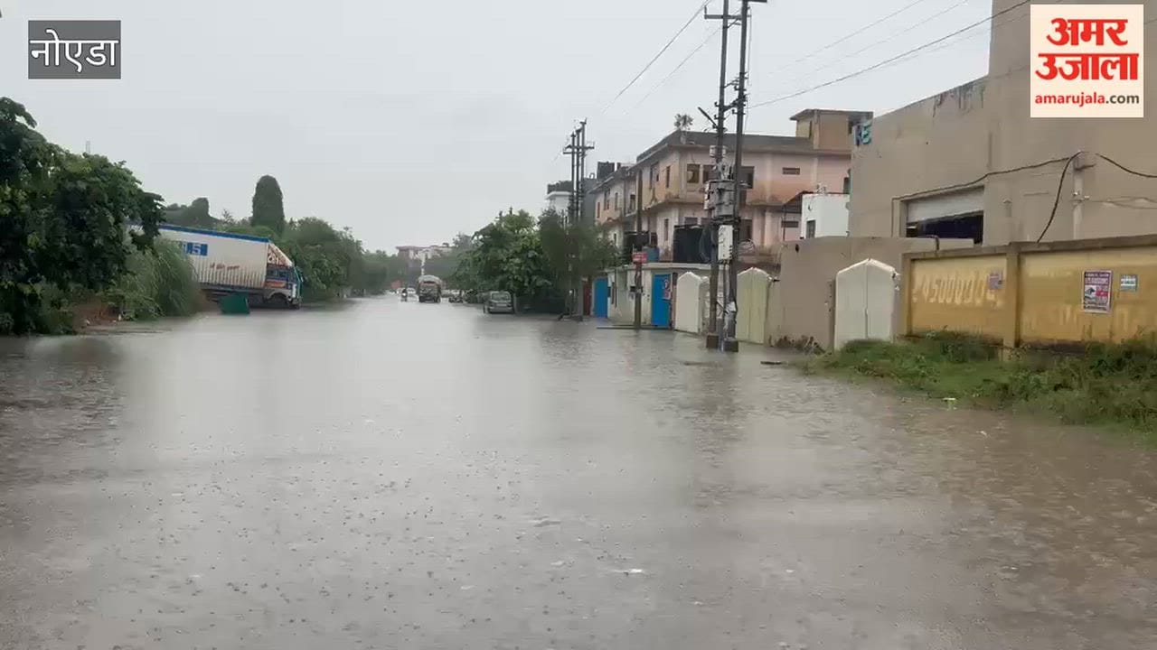 Waterlogging in Ecotech 3 industrial sector of Greater Noida due to heavy rains