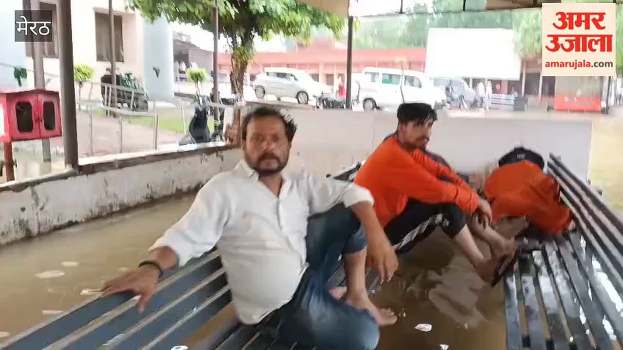 Meerut: Medical college flooded; no space even to sit—attendants recount their ordeal.