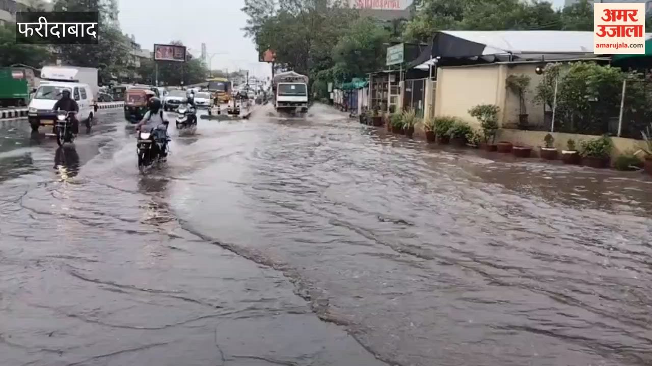 Waterlogging on NH in Faridabad due to heavy rain