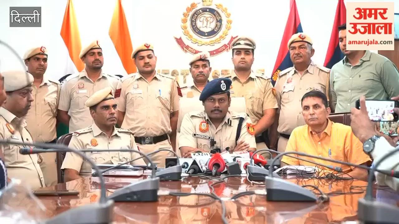 Two accused arrested for demanding rs one crore extortion from businessman in Delhi