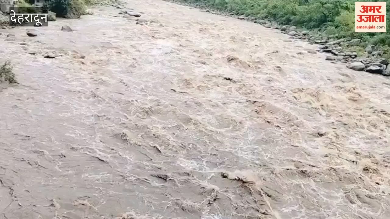 Vikasnagar: Tons River in spate at Tiuni following heavy rain