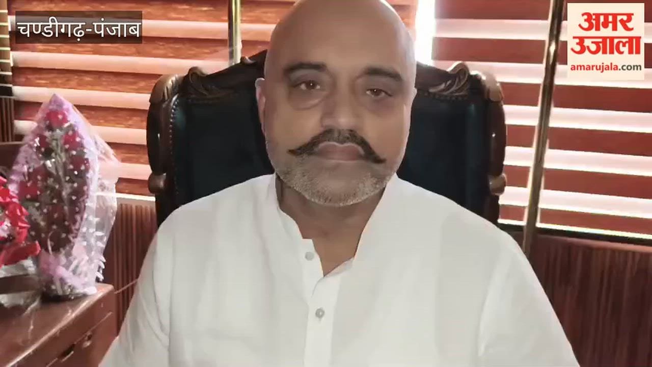 Demand to remove the meat market operating within the vegetable market in Mandi Gobindgarh.