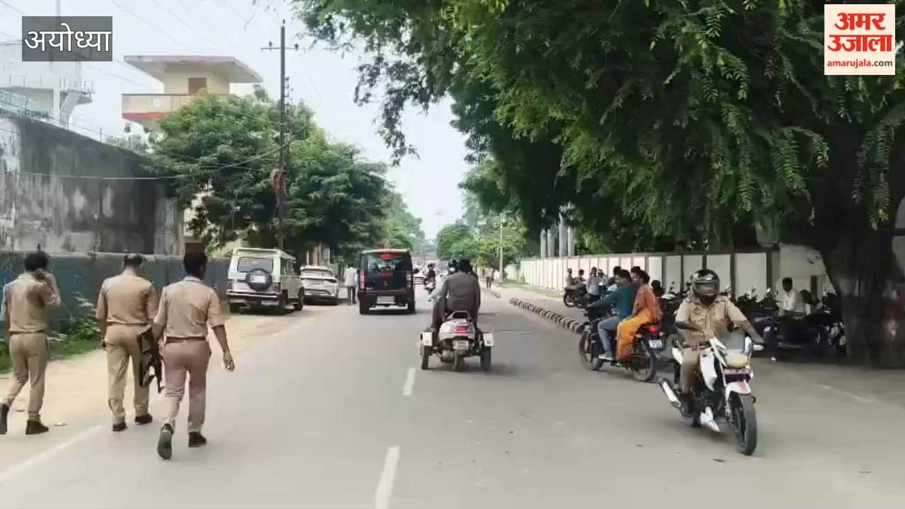 गोमाता को राष्ट्रमाता घोषित करने की मांग, अयोध्या में 14 लाख हस्ताक्षरों के साथ मजिस्ट्रेट को सौंपा ज्ञापन